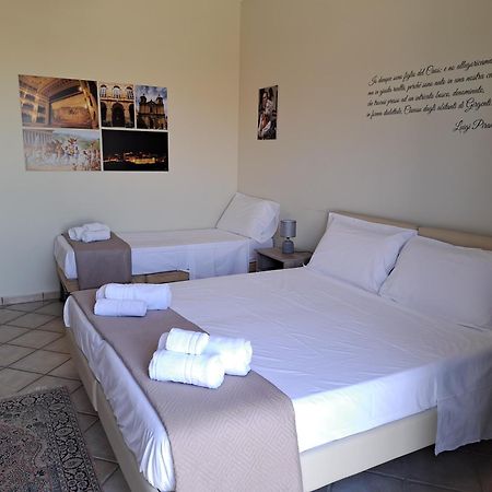 B&B La Terrazza Degli Scrittori Racalmuto Kültér fotó